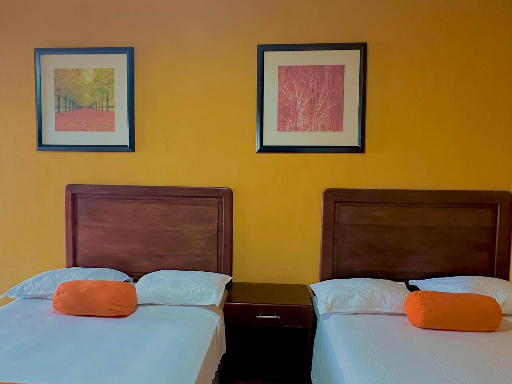 Hotel San Miguel Flores Chambre photo