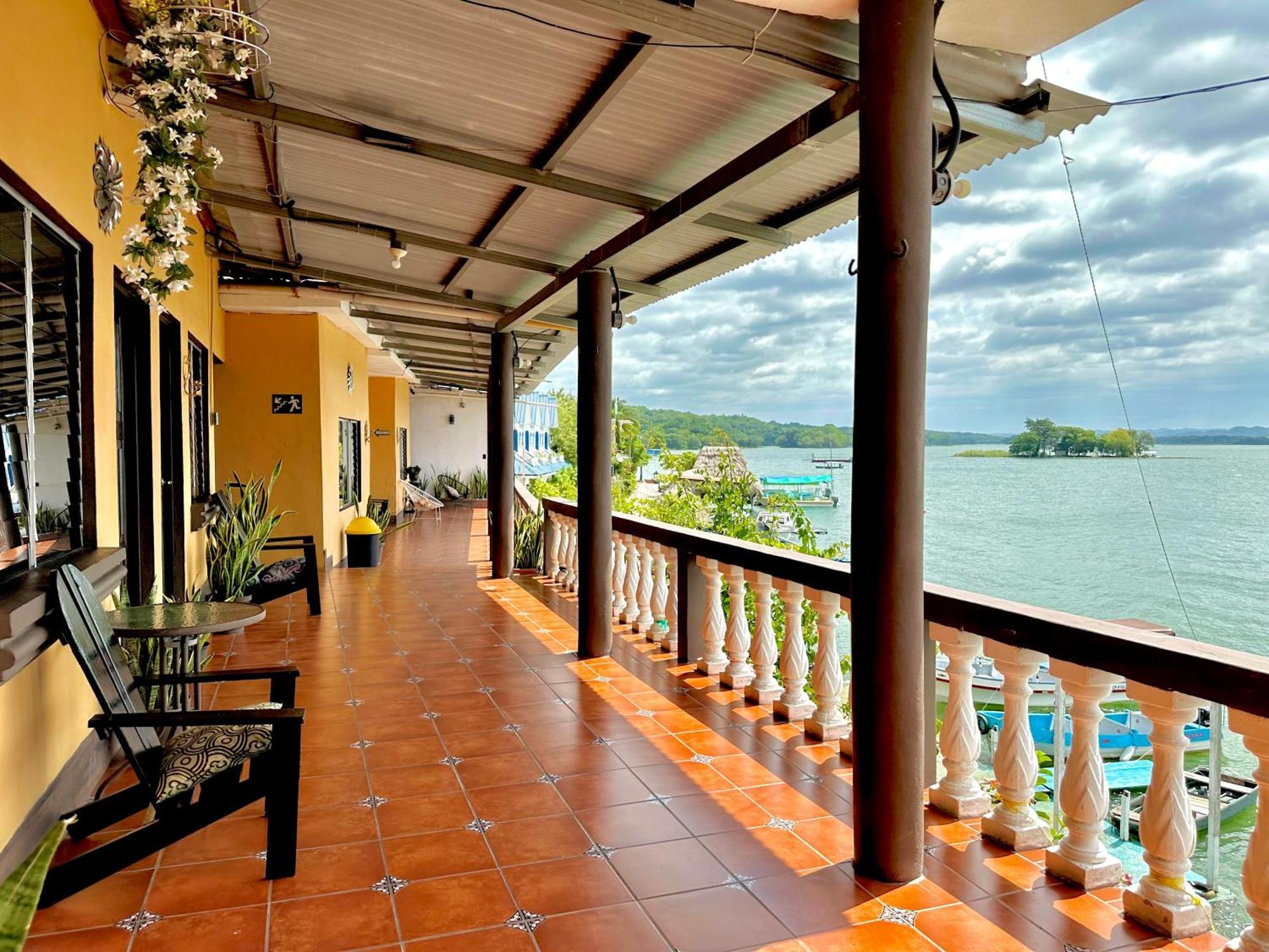 Hotel San Miguel Flores Extérieur photo