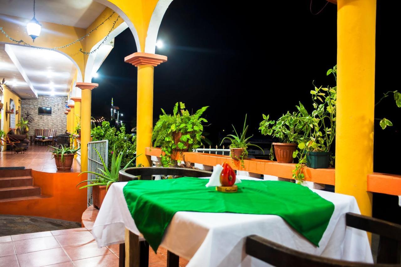 Hotel San Miguel Flores Extérieur photo